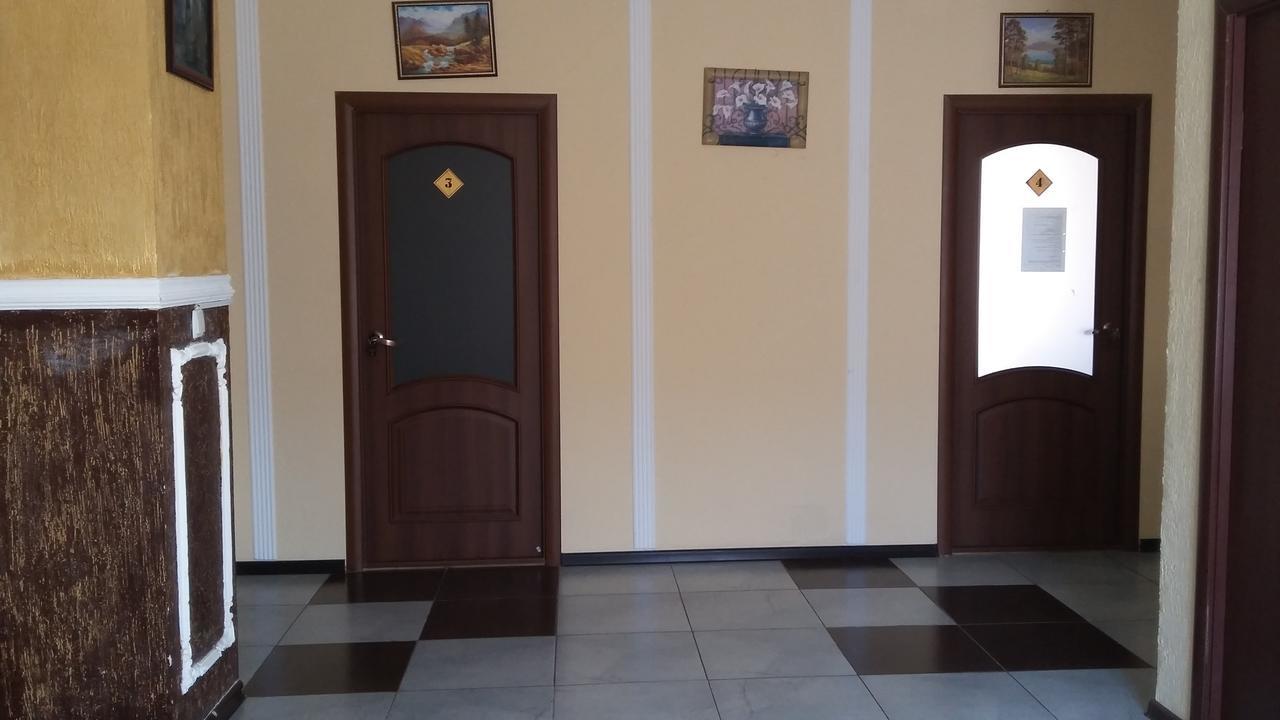 Hostel Wigwam Uralsk Ngoại thất bức ảnh