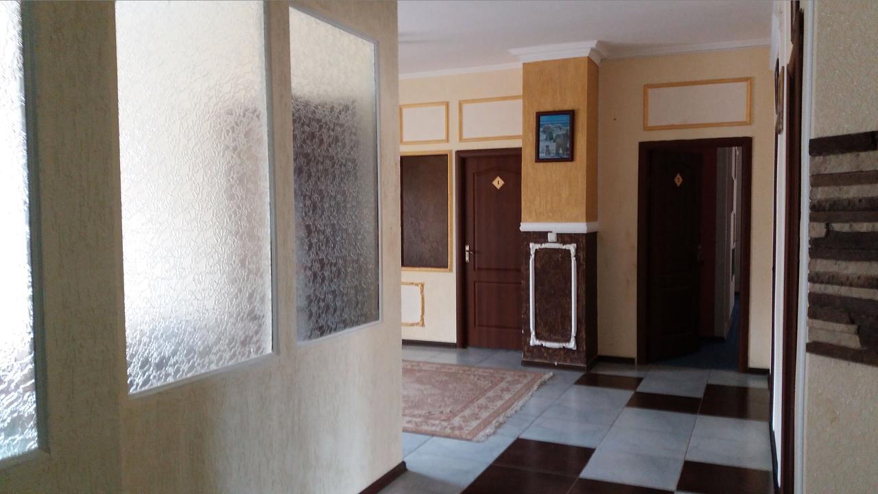 Hostel Wigwam Uralsk Ngoại thất bức ảnh