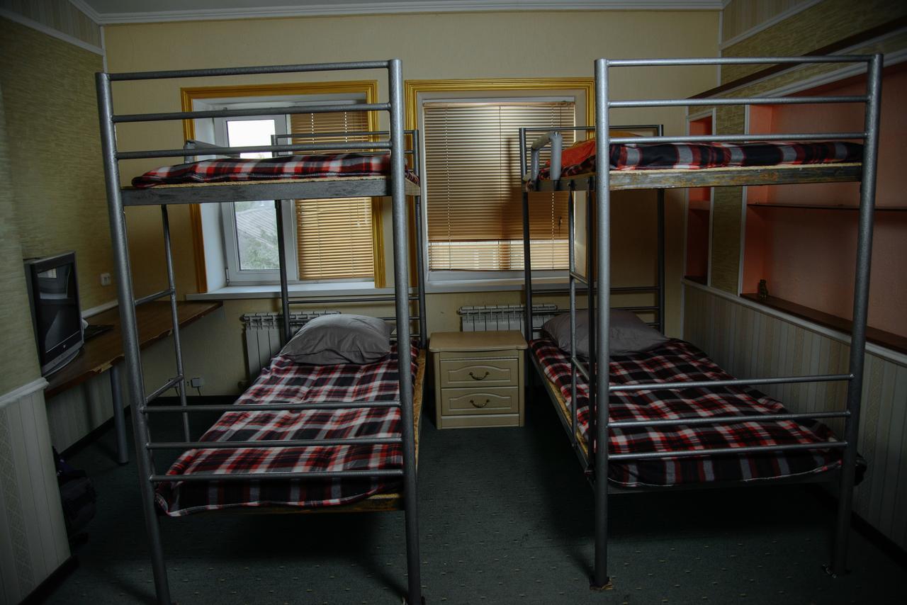 Hostel Wigwam Uralsk Ngoại thất bức ảnh