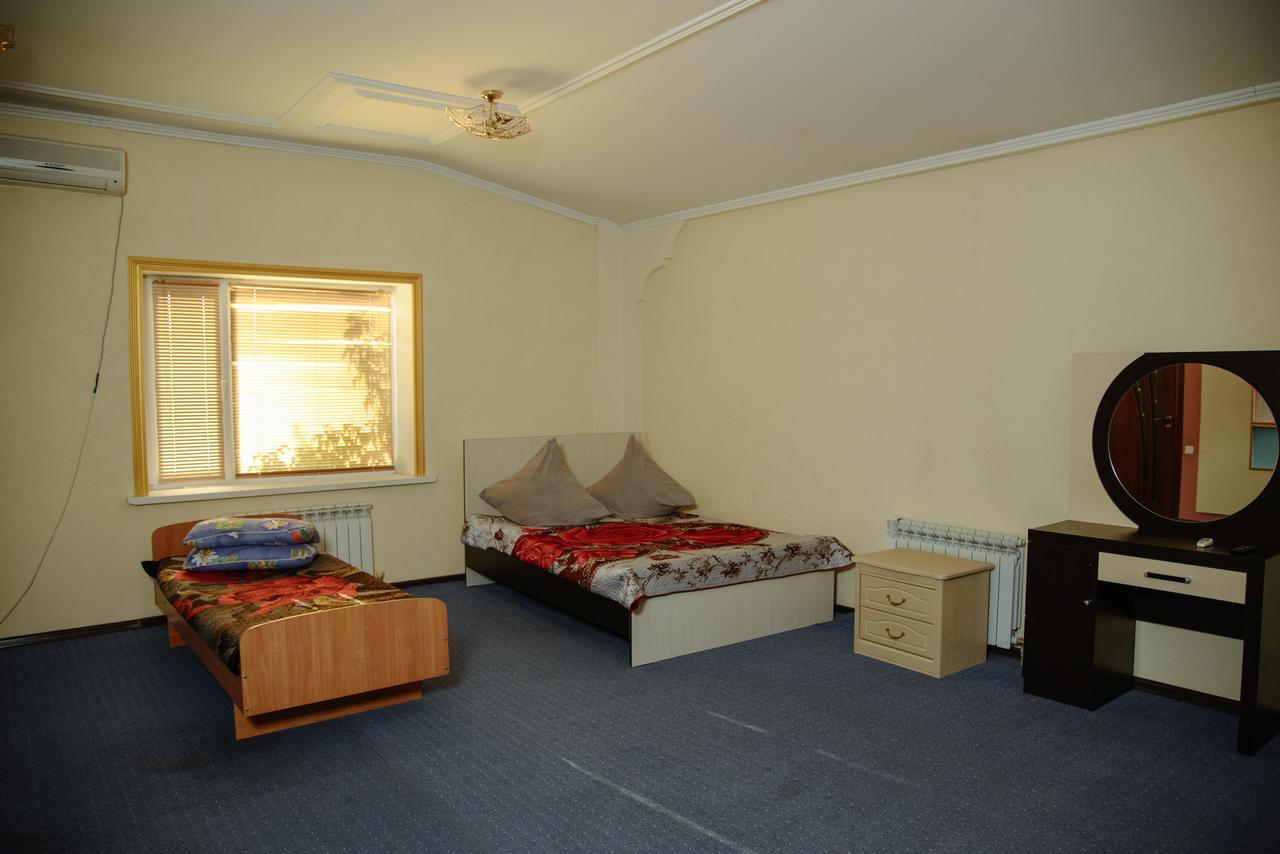 Hostel Wigwam Uralsk Ngoại thất bức ảnh