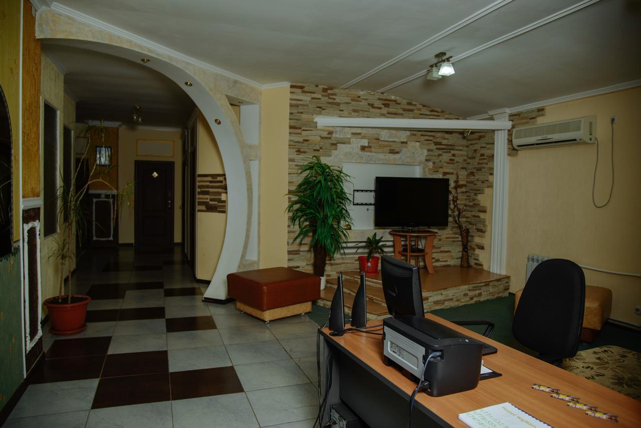 Hostel Wigwam Uralsk Ngoại thất bức ảnh